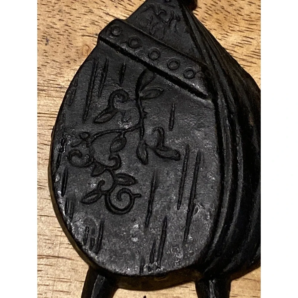 Vintage Cast Iron Fireplace Bellows Wall Hook Rustic Black Metal Decor Taiwan